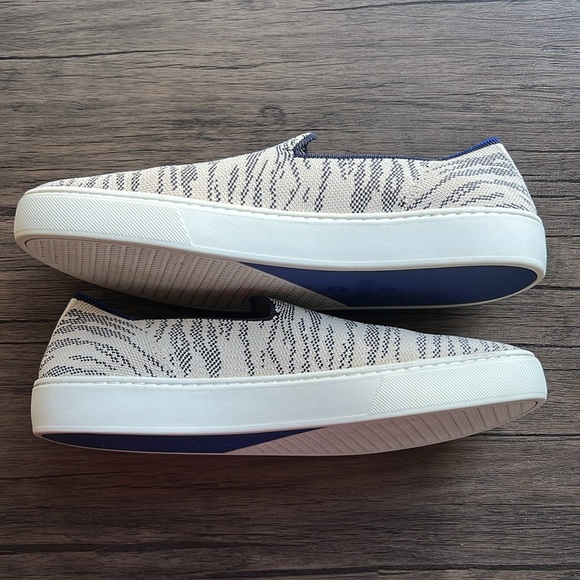 Worn Once Rothy’s Maritime Tiger Sneakers! - Picture 5 of 13